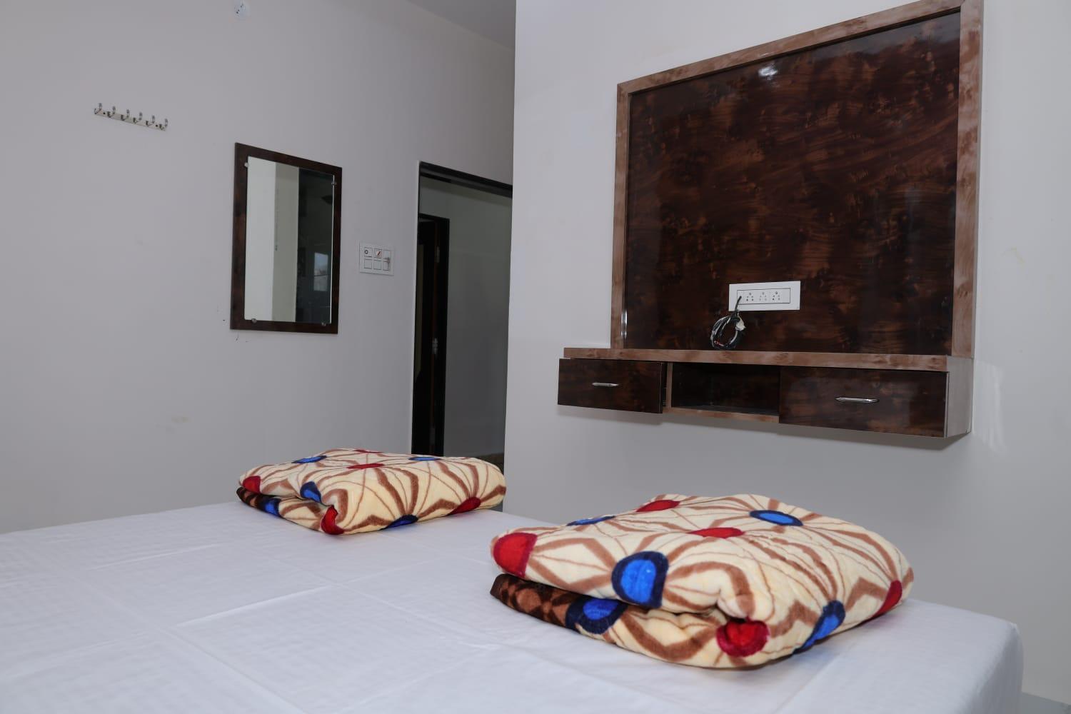 Shree Jyotirlinga Residency Hotel Ellora Bagian luar foto